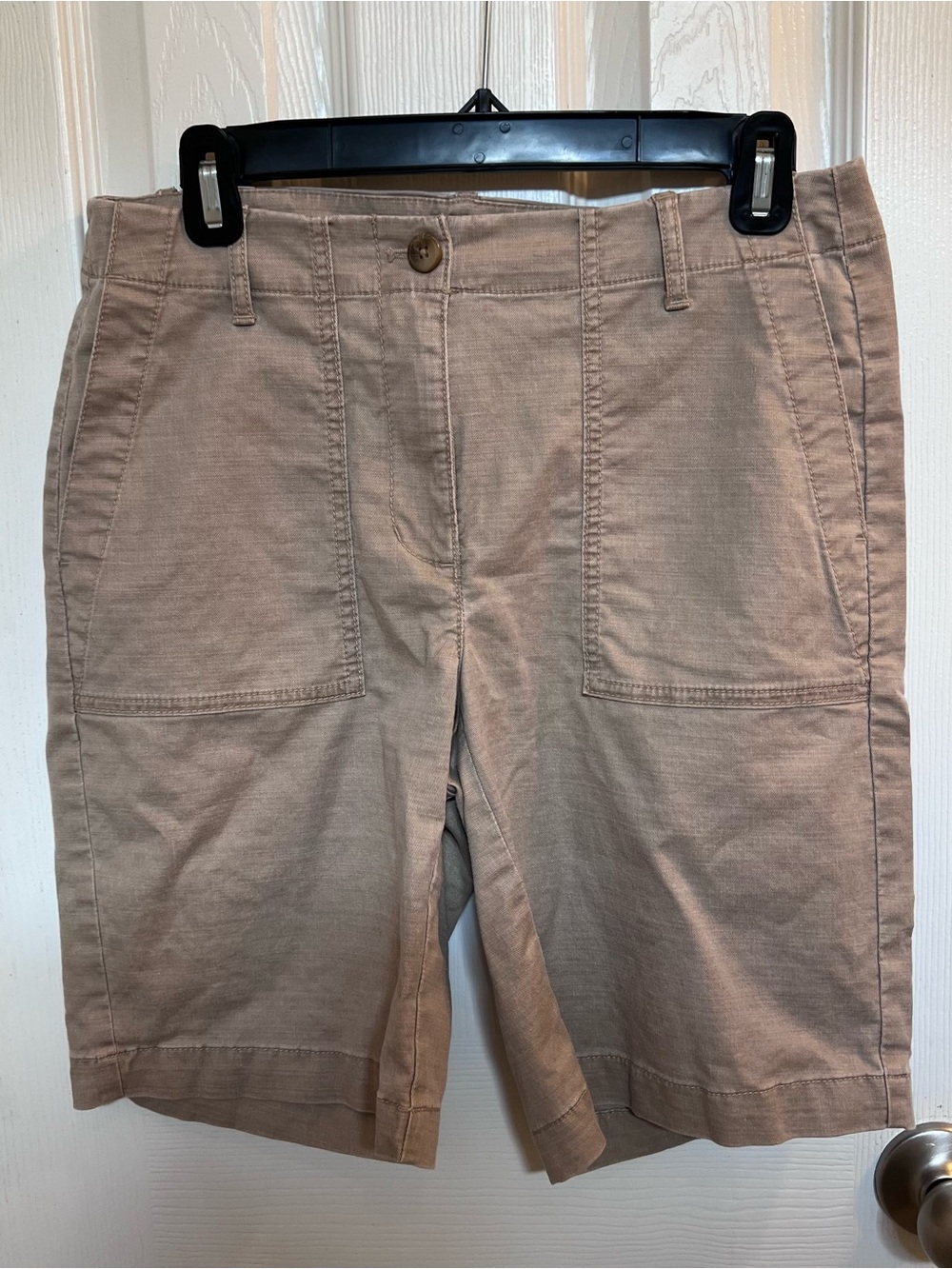 J. Jill Bermuda Cargo Shorts Lightweight Vacation Outdoors Khaki Tan Size Tall 6
